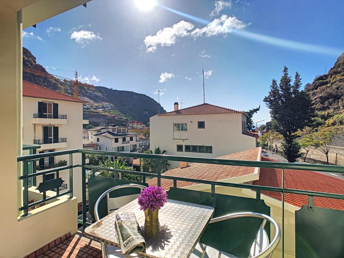 Sea N' Sun Apartment By Lovelystay Ribeira Brava Exterior photo